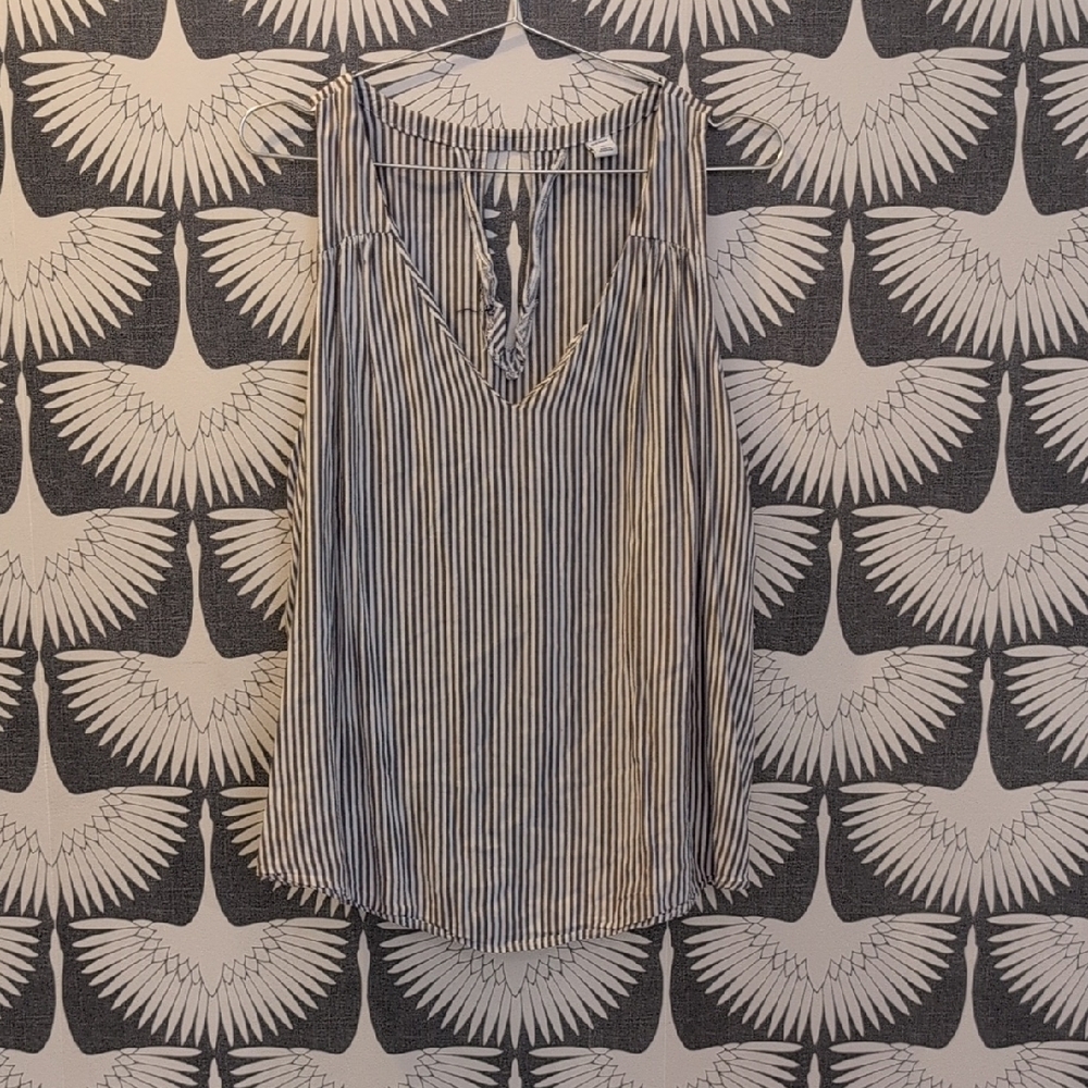 Black and‎ White Striped Sleeveless Top